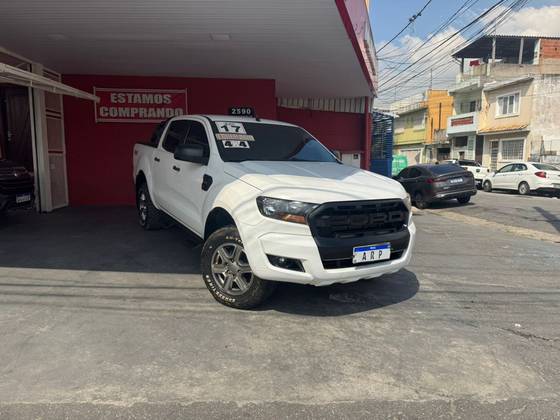 FORD RANGER 2.2 XLS 4X4 CD 16V DIESEL 4P AUTOMÁTICO